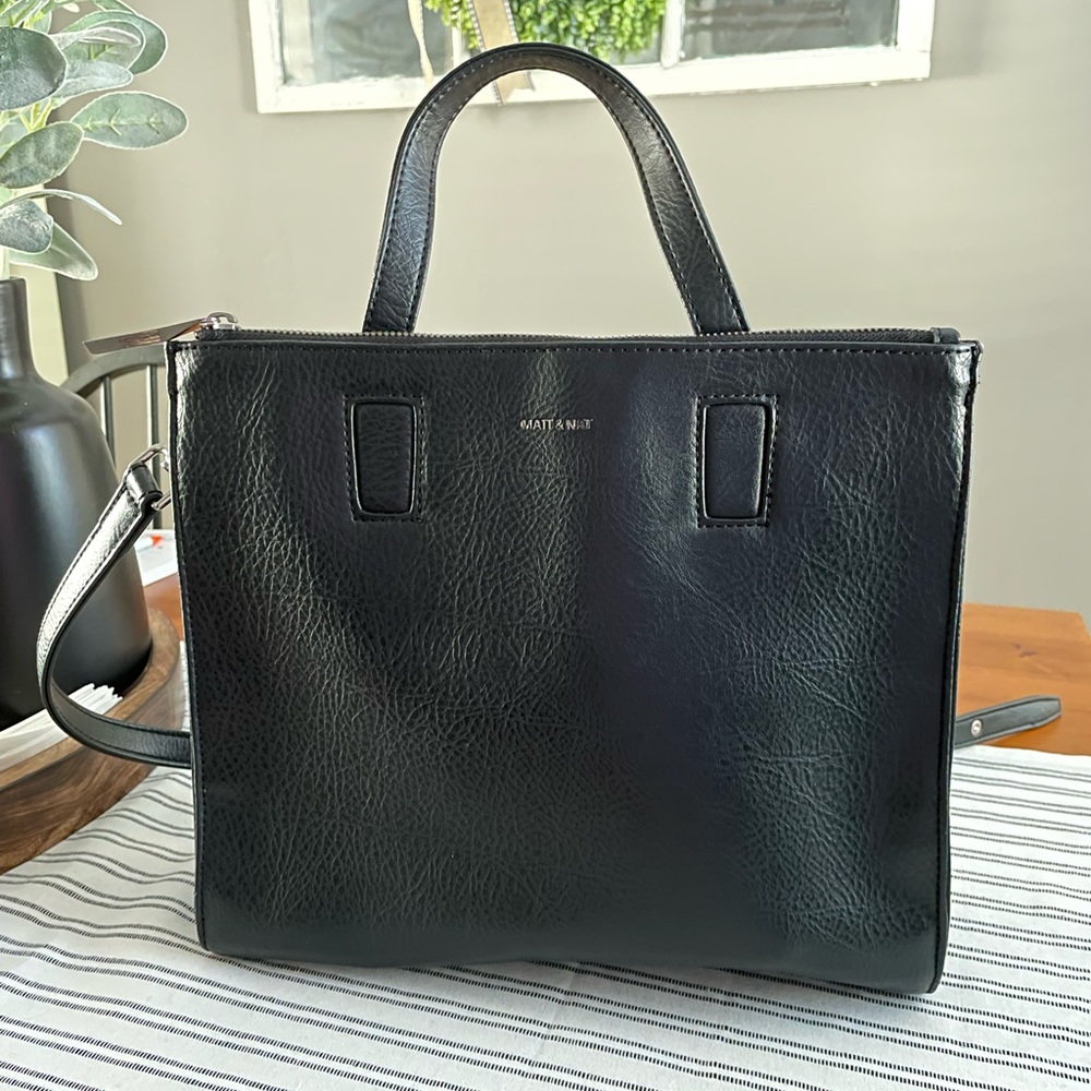 Matt & Nat Shoulder Bag